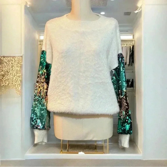 083 Wishlist | NWT White Pullover Sweater with Sequin Ombre Sleeves (Size S/M) - Picture 3 of 16